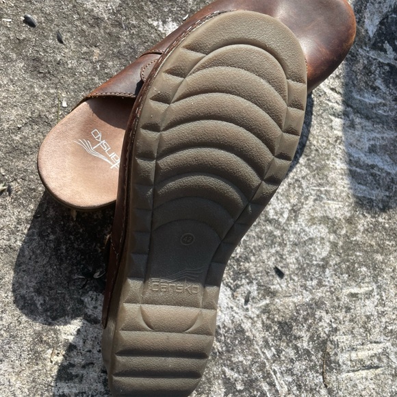 Brown Dansko Slide 42 - Picture 2 of 7